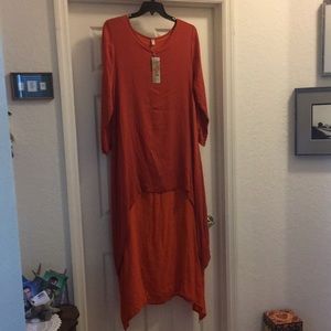 Hanyi Fushi dress.  Size XXL.  Orange and burnt orange